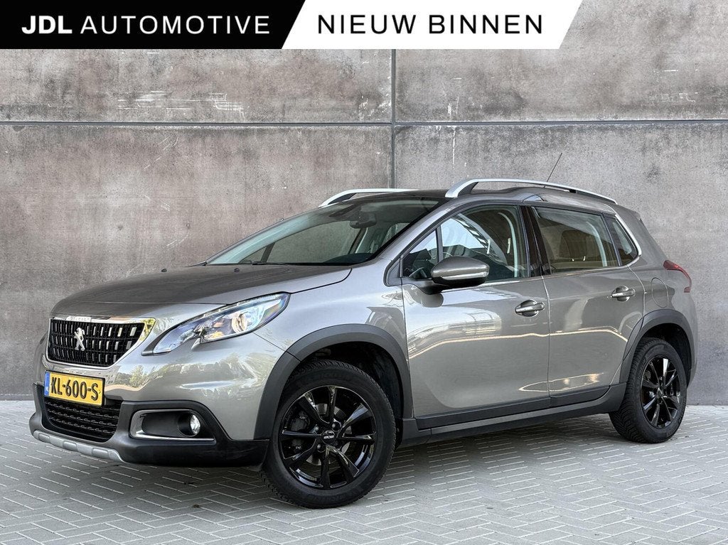 Peugeot 2008 1.2 PureTech Allure | Automaat | Trekhaak | Rie, 450 kg, 1199 cc, 82 pk, 23 km/l