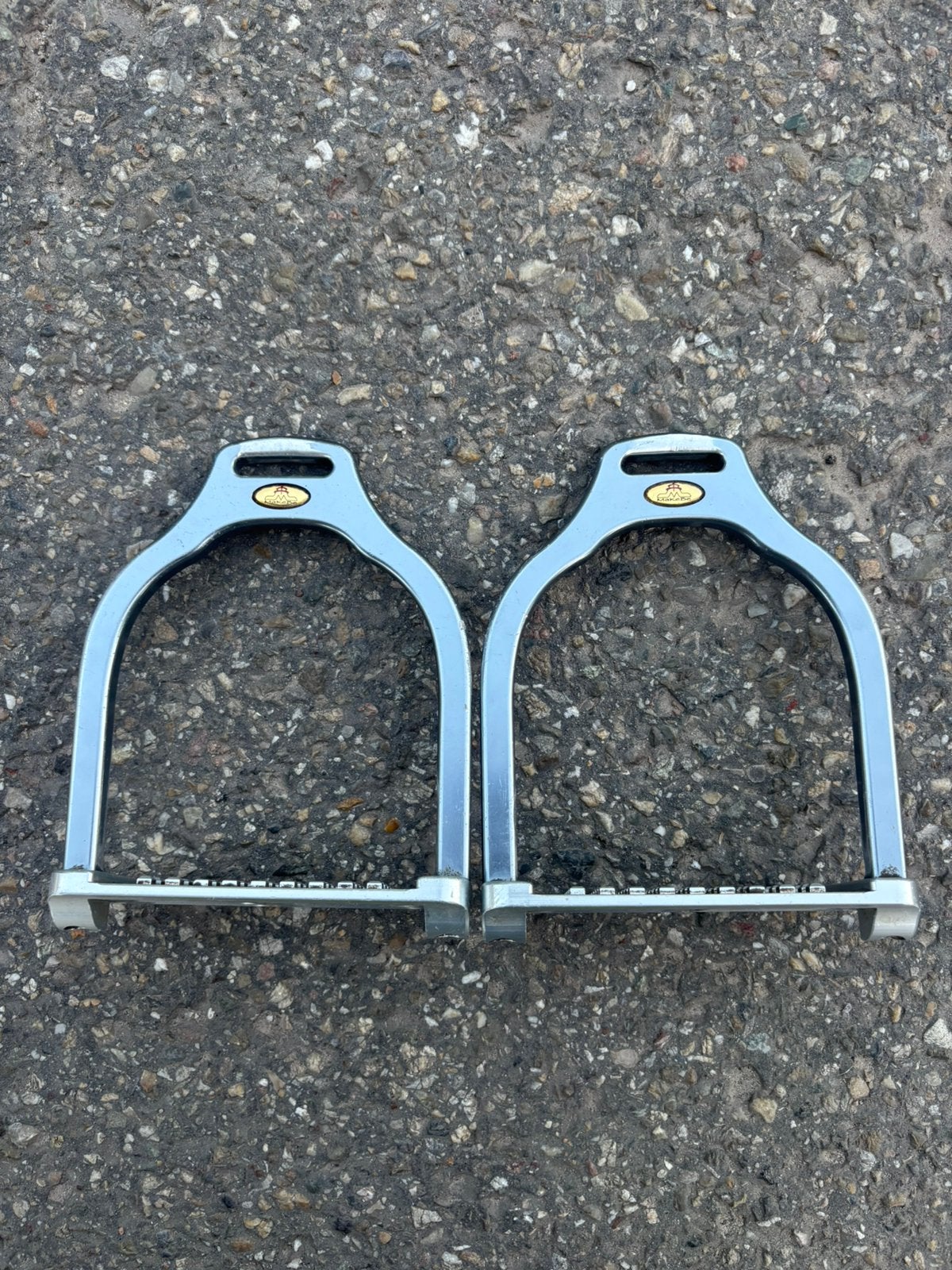 Makabe jump stirrup wave, Ophalen of Verzenden, Zo goed als nieuw