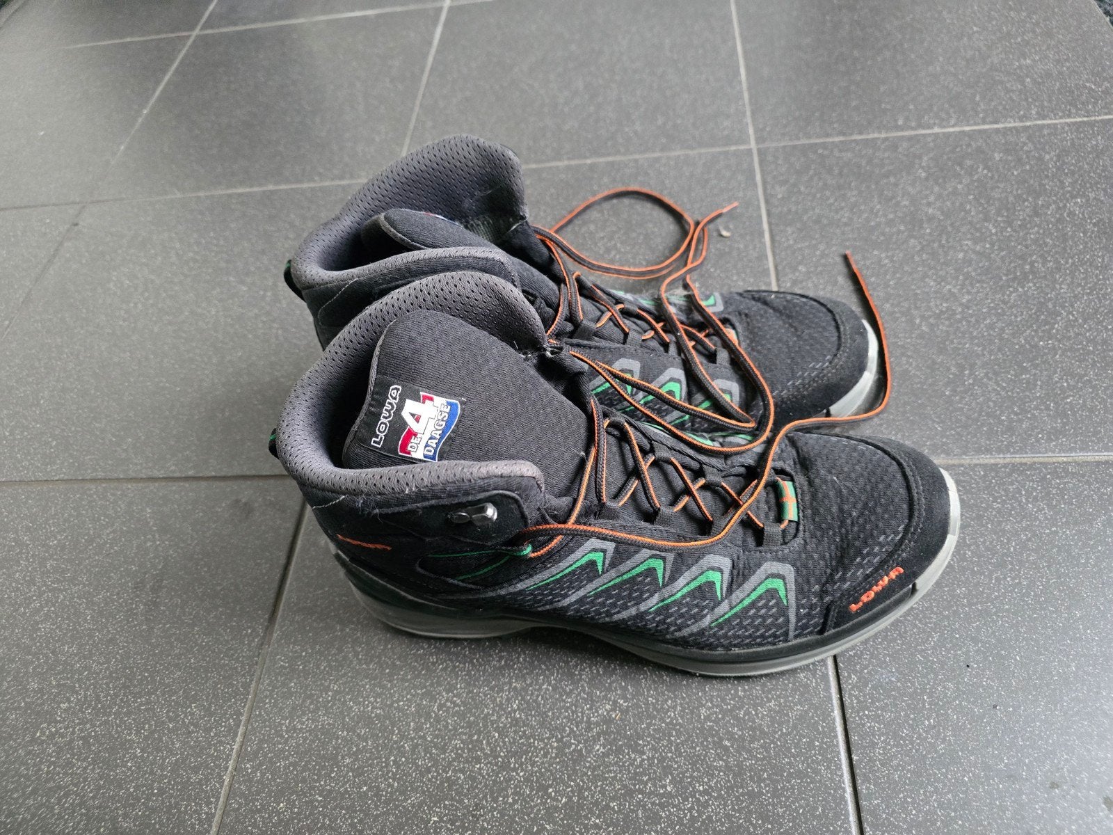 Originele 4-Daagse wandelschoenen Lowa  maat 45, 1x gedragen, Lowa, Zwart, Ophalen of Verzenden, Zo goed als nieuw