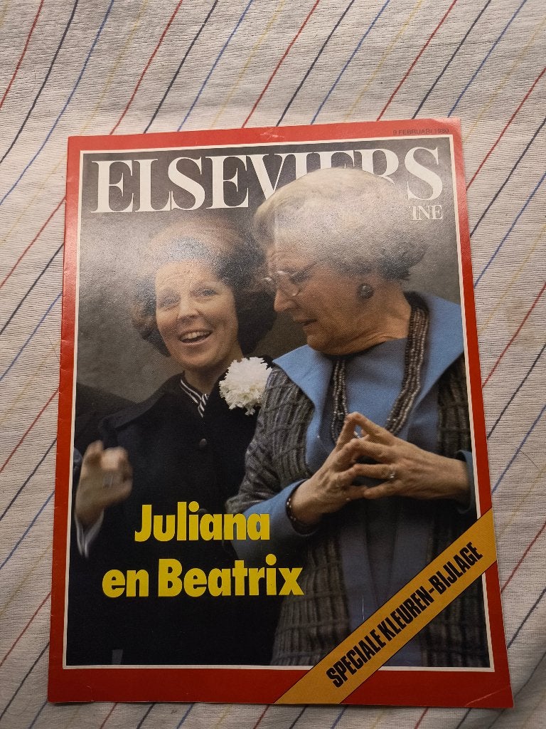 Elsevier Juliana en Beatrix, Ophalen of Verzenden, Gebruikt, Nederland, Tijdschrift of Boek