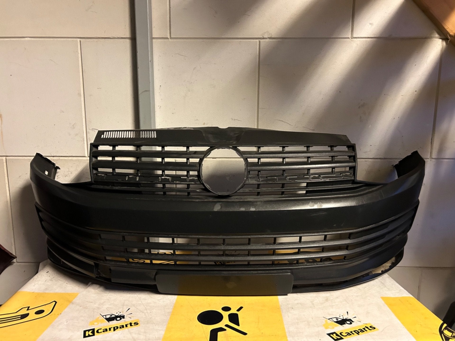 Volkswagen Transporter T6 Voorbumper 7E0807221D, Info@fabrikant.eu, Ophalen of Verzenden, Bumper, Fabrikant BV