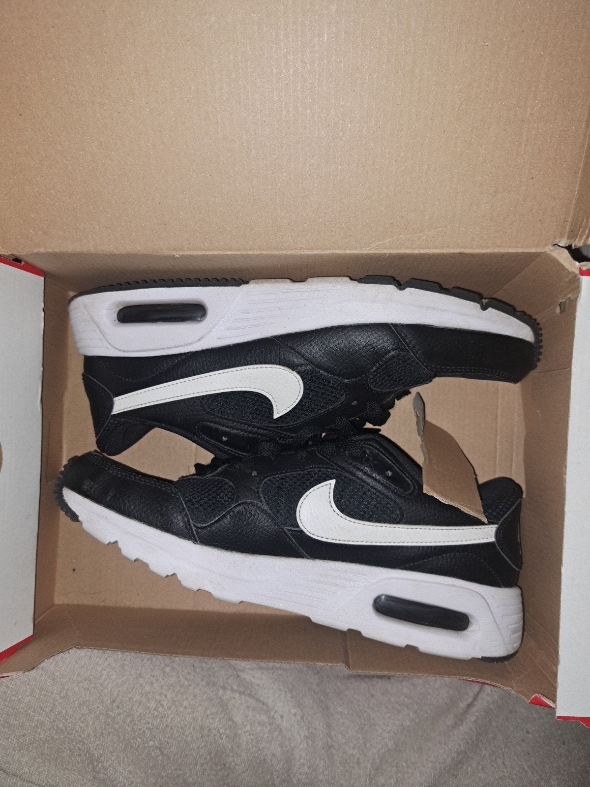 Nike Air Max sneakers - Zo goed als nieuw, Zwart, Nike, Ophalen of Verzenden, Sneakers of Gympen