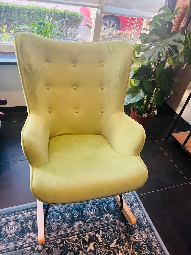 Limegroene Velvet Schommelstoel - Zo goed als nieuw, Ophalen, Zo goed als nieuw, Stof, 50 tot 75 cm