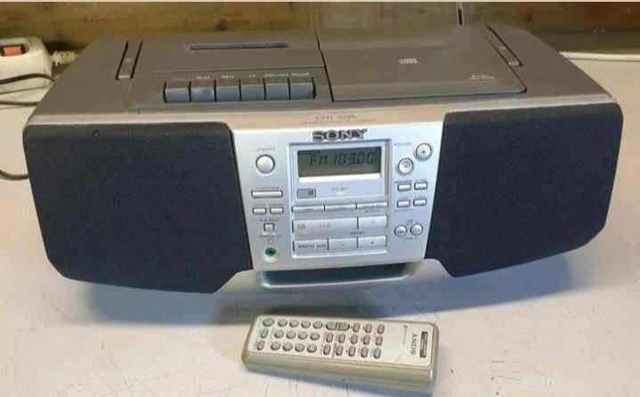 Sony draagbare radio cd cfd-s38l + afstandsbediening, Ophalen of Verzenden