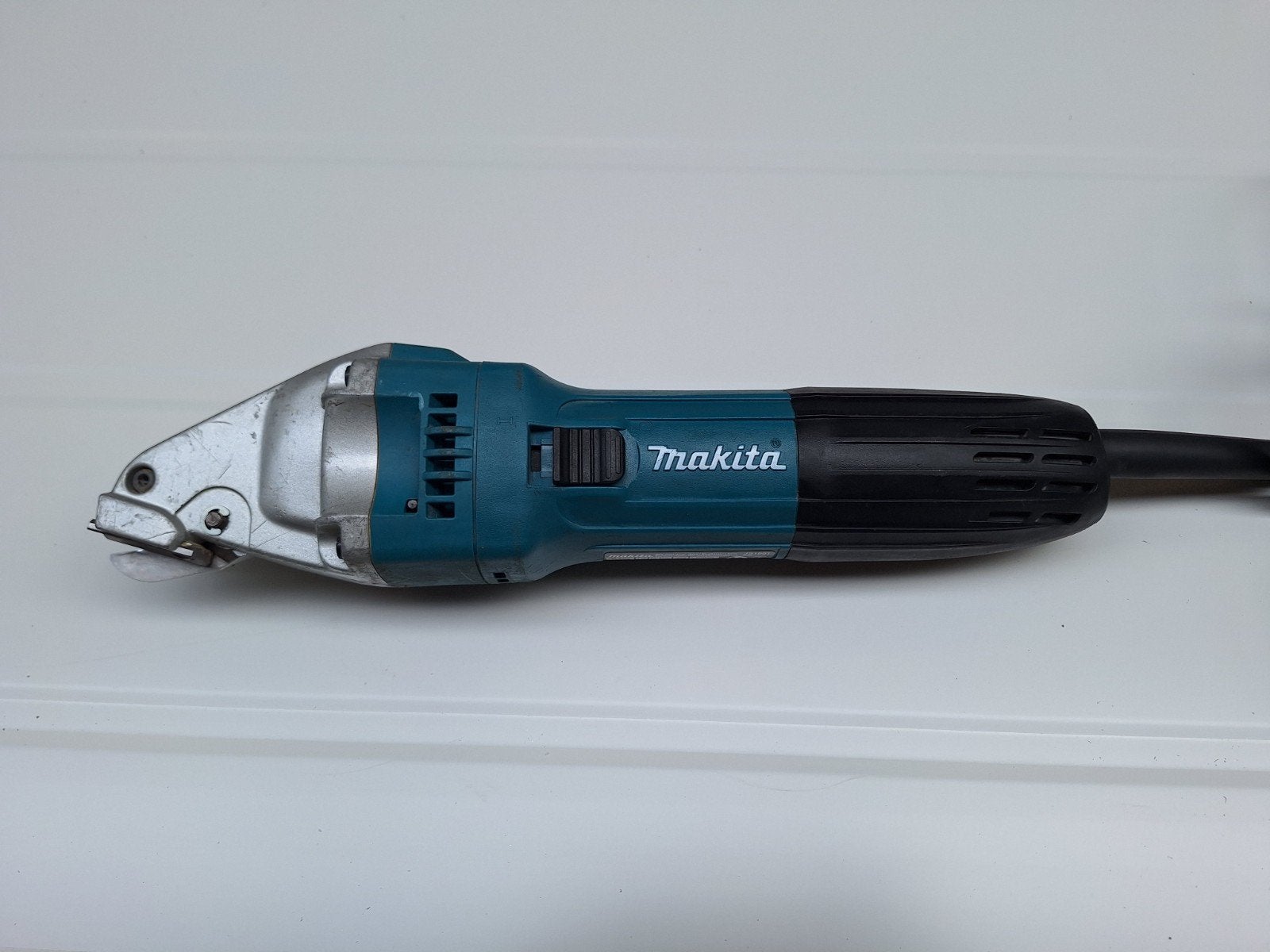 MAKITA plaatschaar JS1601, Ophalen of Verzenden, Zo goed als nieuw, Minder dan 700 watt, Overige typen