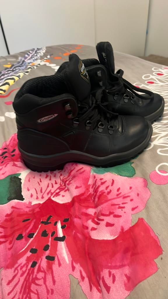 Wandelschoenen Outdoor Grisport schoenen 39 leer, Ophalen of Verzenden, Zo goed als nieuw, Schoenen