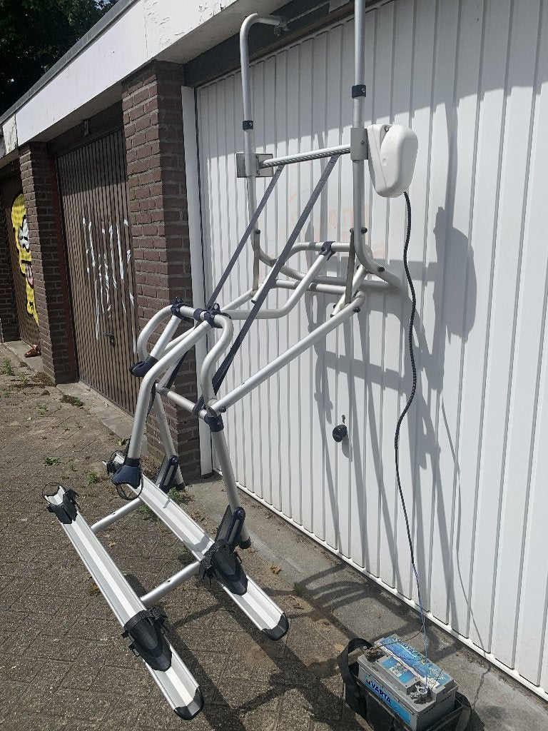 Thule Omni-bike Electrisch fietsenrek met LIFT functie, Ophalen, Gebruikt