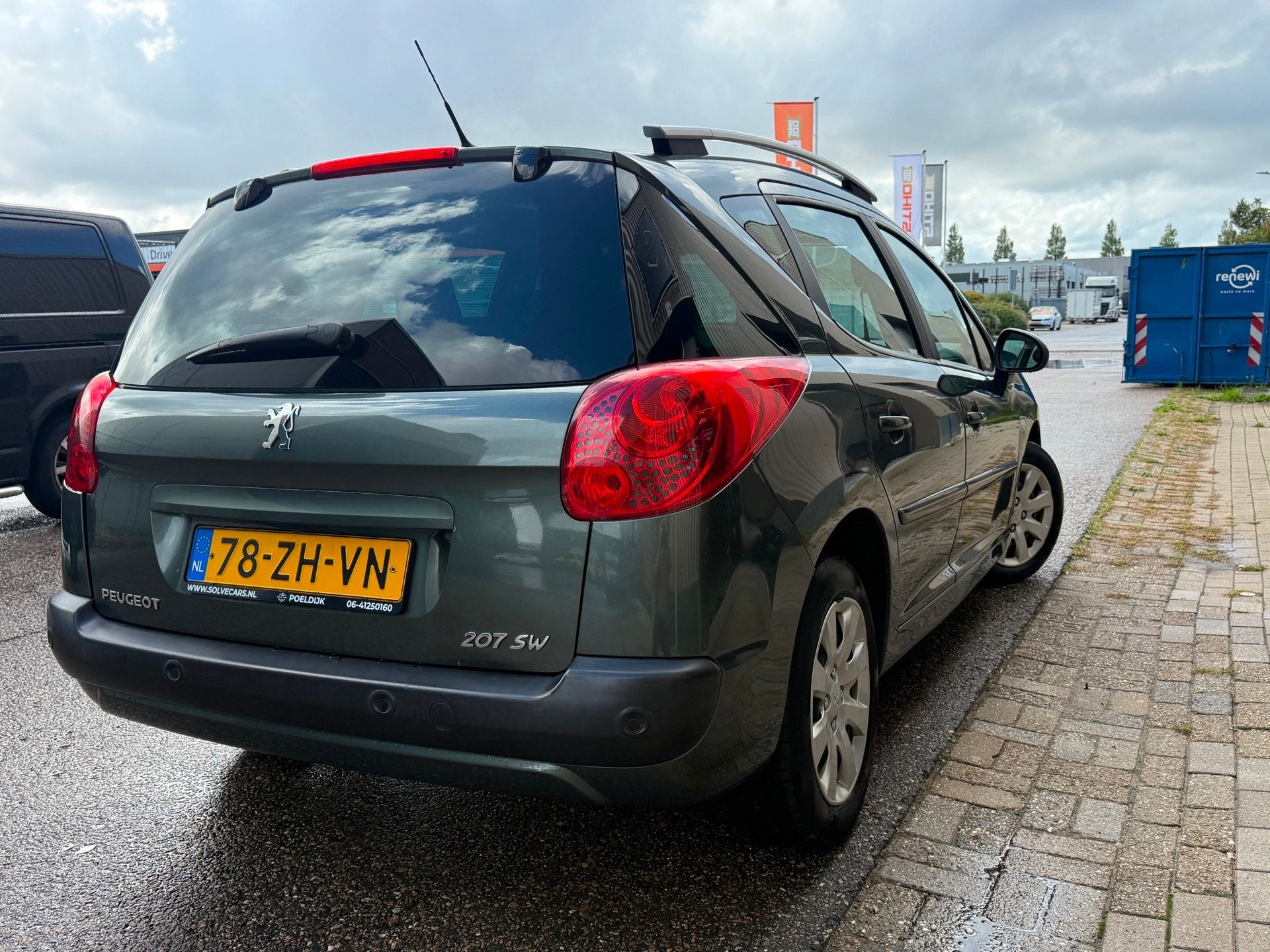 Peugeot 207 SW 1.6 VTi XS PANO PDC AUTOMAAT, Auto's, Dealer onderhouden, Gebruikt, Huisgarantie, 4 cilinders