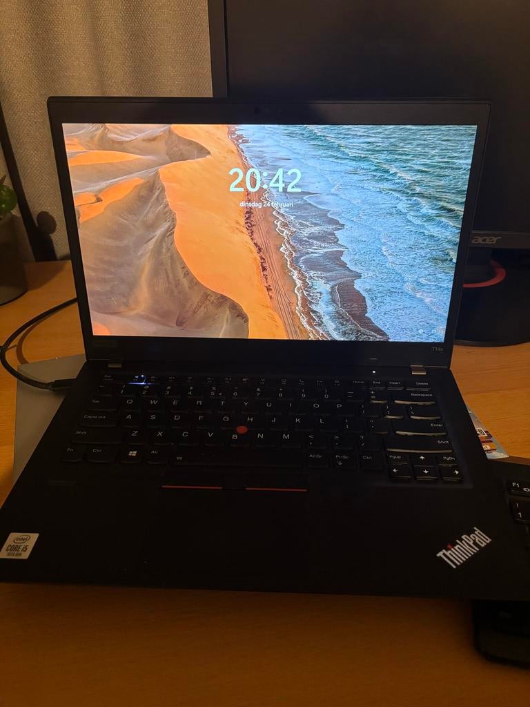 ThinkPad T14S laptop te koop - goed werkend - zonder oplader, Ophalen of Verzenden, 14 inch, 2 tot 3 Ghz
