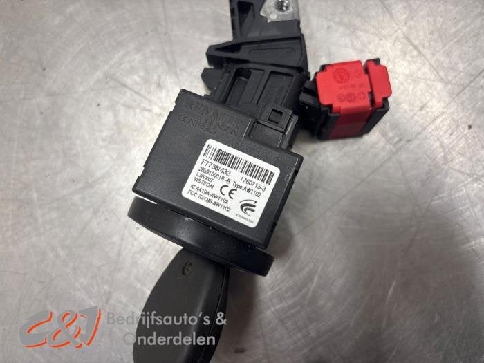 Kontaktslot + Sleutel van een Opel Vivaro, Gebruikt, -, -, Opel