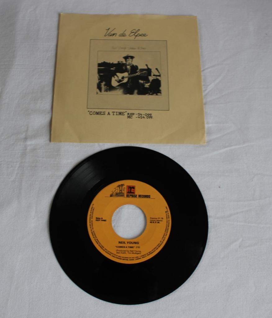 neil young - comes a timer, Cd's en Dvd's, Vinyl Singles, Ophalen of Verzenden, Gebruikt, Pop
