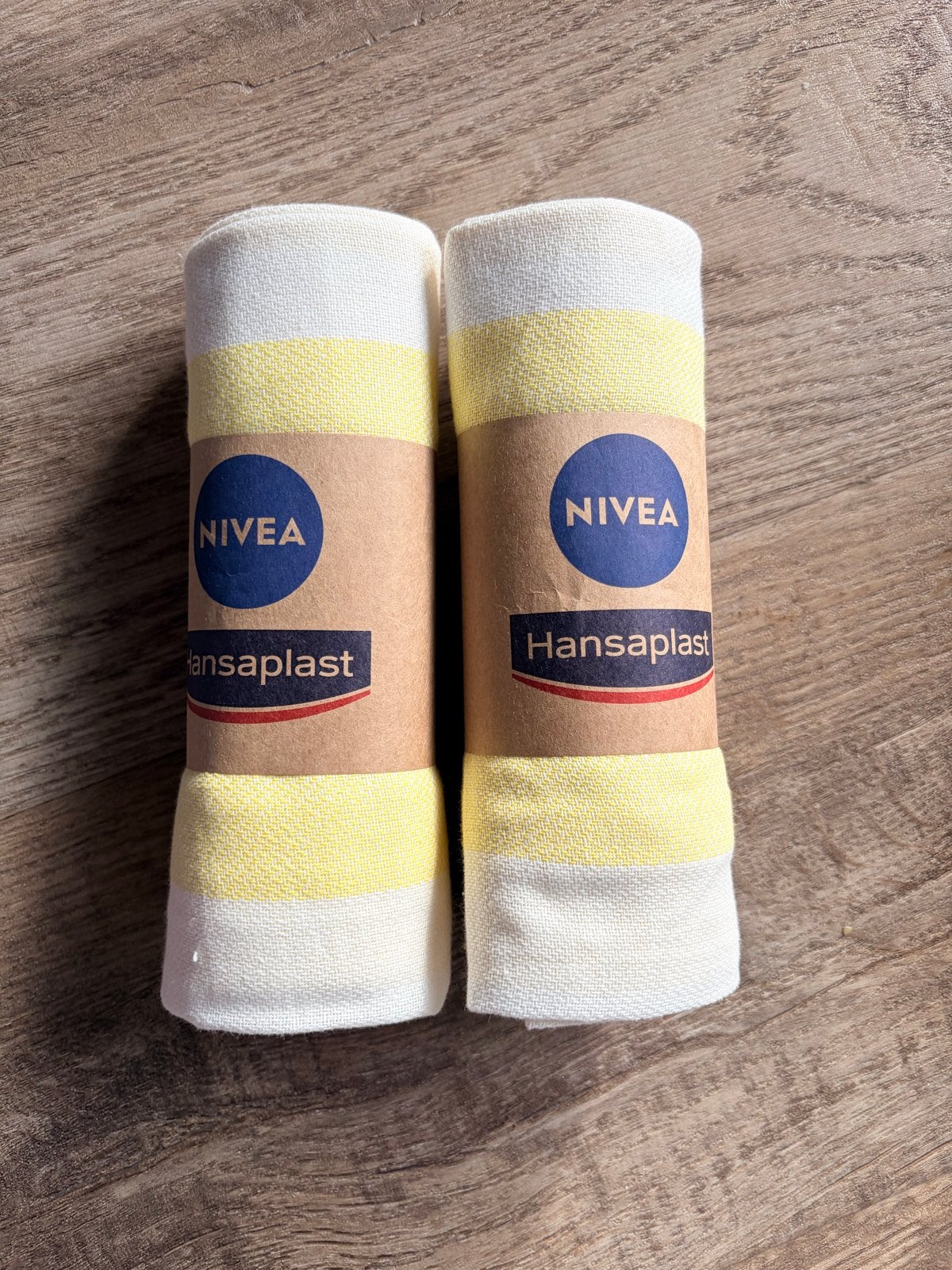 Nieuwe Nivea Hansaplast handdoeken, Ophalen, Handdoek, Nieuw, Wit