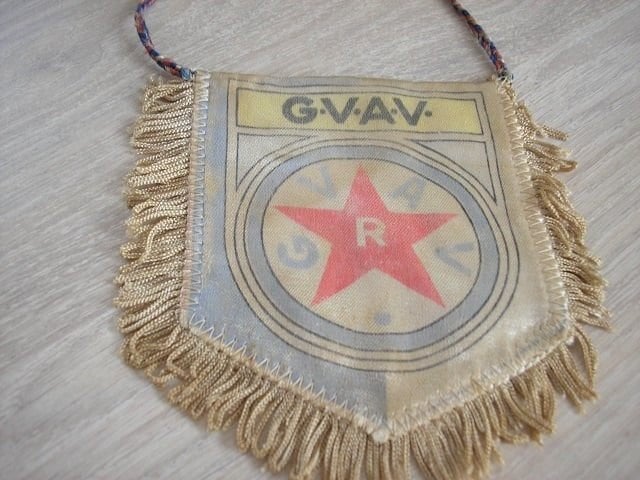 Oud Vintage Vaantje G.V.A.V Groningen, Ophalen of Verzenden, Zo goed als nieuw, Overige binnenlandse clubs, Vaantje of Sjaal