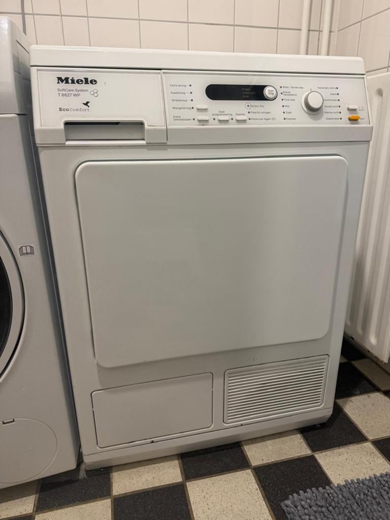 Miele T8827 wasdroger, 6 tot 8 kg, Ophalen, Luchtafvoer