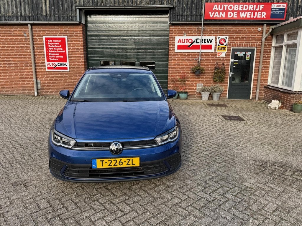 Volkswagen Polo 1.0 TSI Life Carplay Parkeersensoren Digital, Auto's, Voorwielaandrijving, Stof, Gebruikt, Blauw