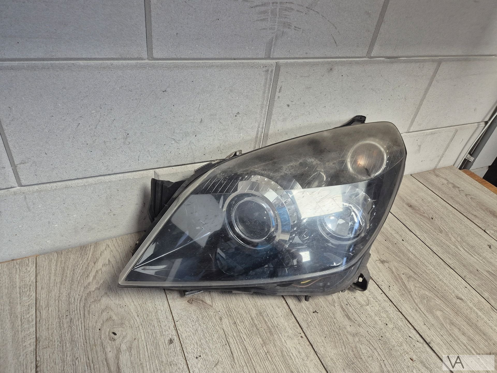 Koplamp links xenon van Opel Astra H 2004 - 2010 1 oor af, Gebruikt, -, -, Opel