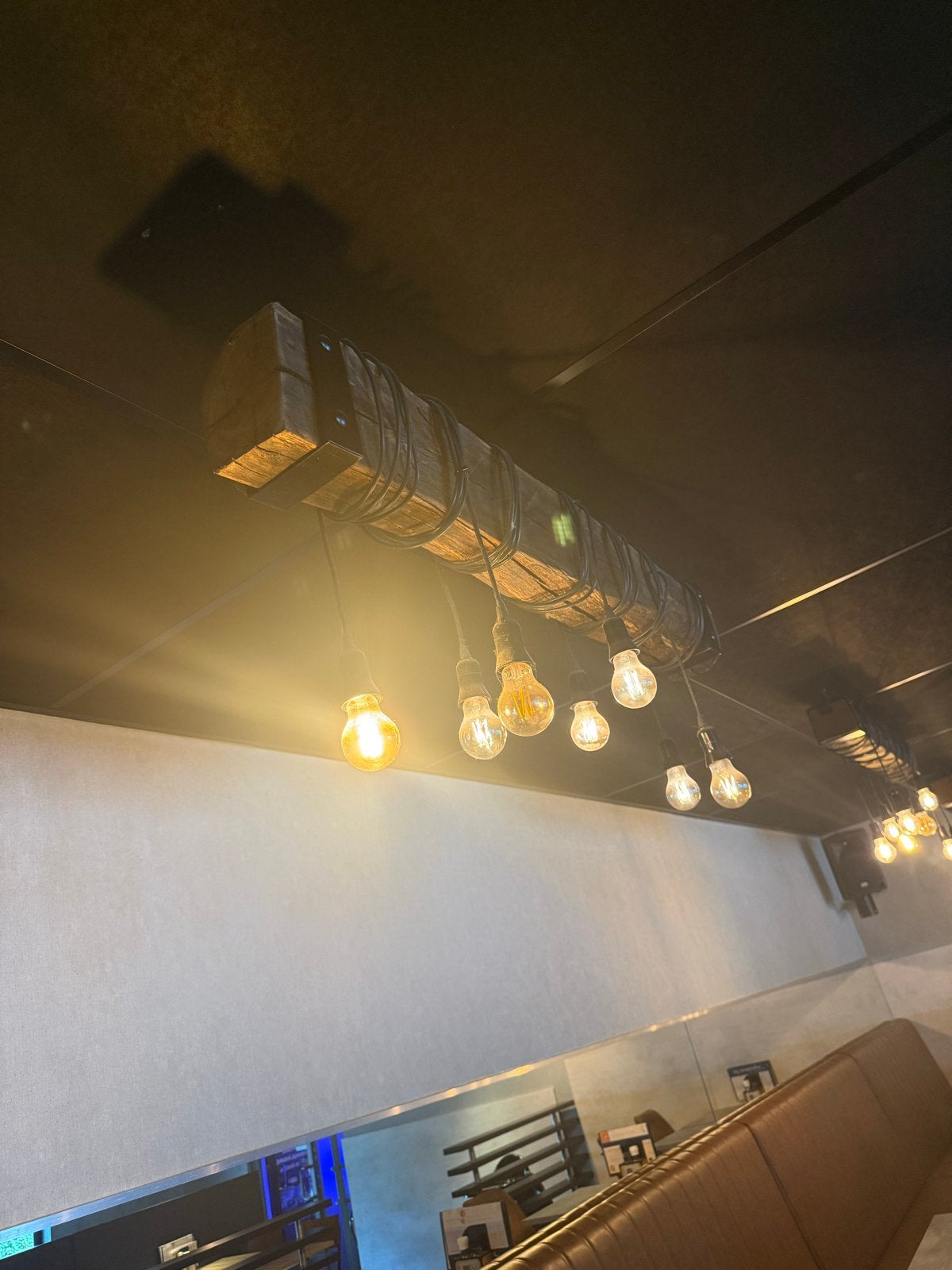 3 stuks Industriële Hanglampen - Houten Balk met Edison Lamp, Ophalen of Verzenden, Gebruikt, Hout, E27 (groot)