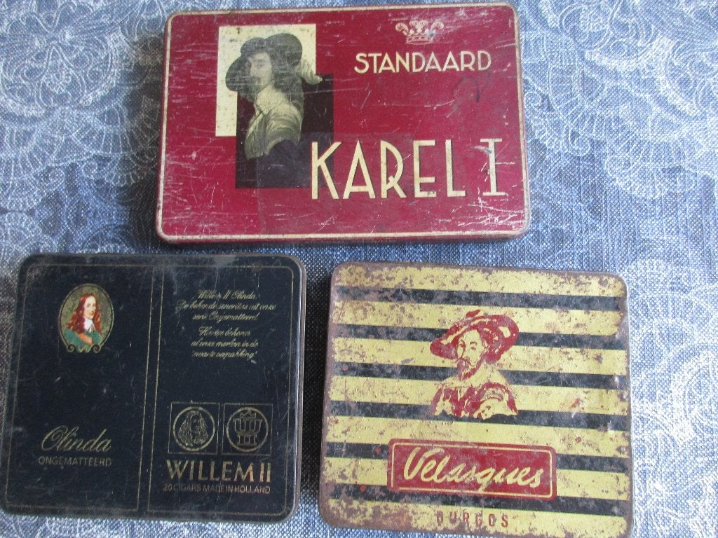 3 hele oude sigarenblikjes `a 1,00, Ophalen of Verzenden, Tabaksdoos of Verpakking