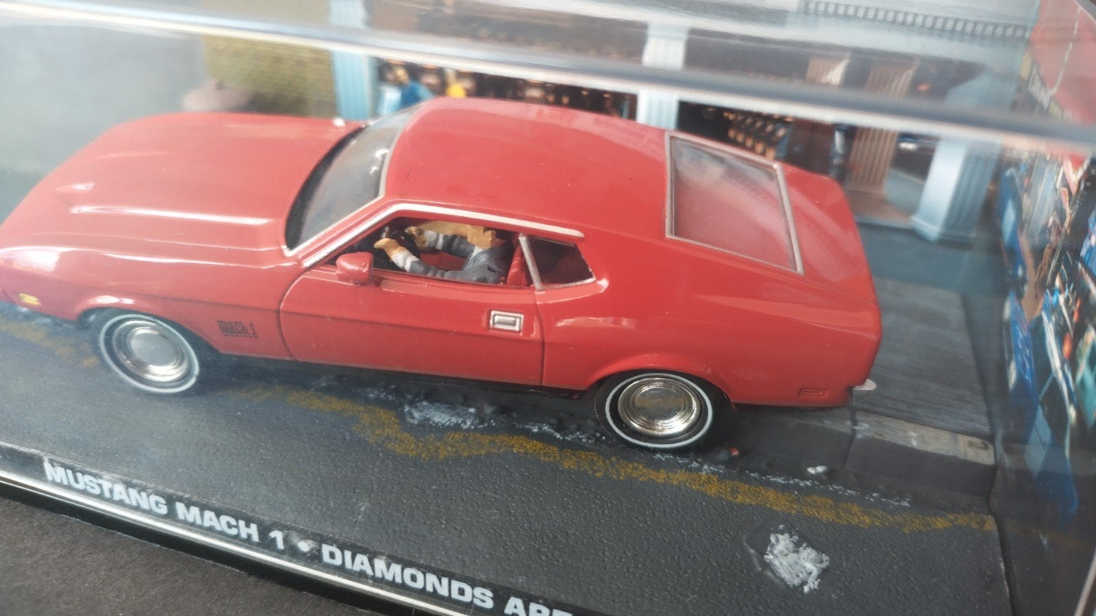 Ford Mustang Mach 1 1:43 James Bond 007 Pol, Hobby en Vrije tijd, Overige merken, Auto, Verzenden, Nieuw