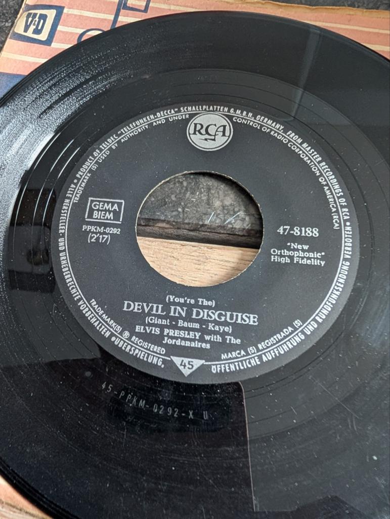Elvis Presley - (you're the) devil in disguise, Ophalen of Verzenden, Gebruikt, Pop