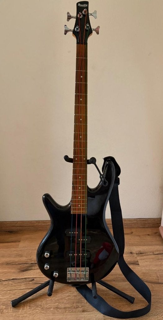 Ibanez GIO Soundgear GSR200 LH Linkshandige Basgitaar Zwart, Ophalen, Gebruikt, Solid body, Ibanez