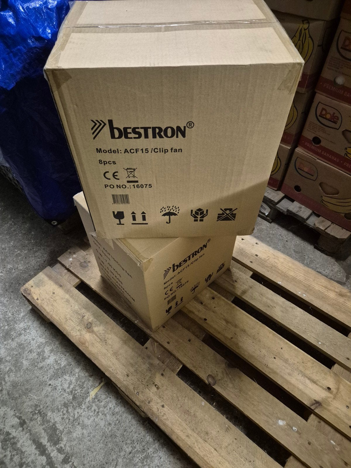 Te koop 16 nieuwe tafelventilatoren., Ophalen
