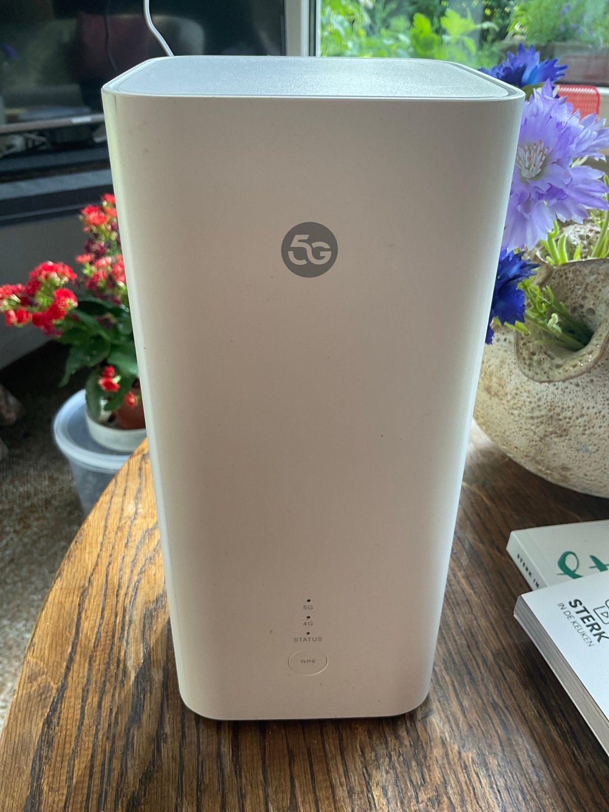 Huawei H138-380 5G Router / modem 5G CPE PRO3, Computers en Software, Routers en Modems, Ophalen of Verzenden, Zo goed als nieuw
