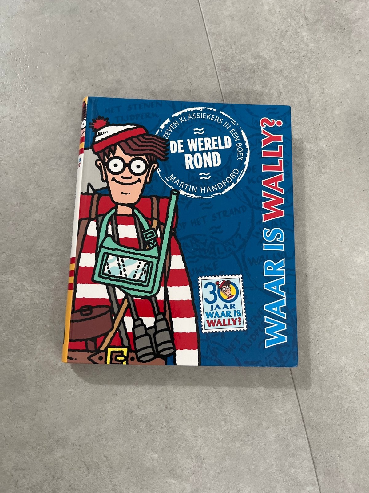 Waar is Wally? De Wereld Rond - 7 Klassiekers in één boek, Boeken, Ophalen of Verzenden, Zo goed als nieuw, Fictie algemeen
