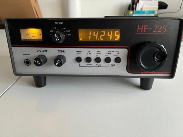 LOWE HF225 Communicatie ontvanger, Ophalen of Verzenden, Zo goed als nieuw, Ontvanger
