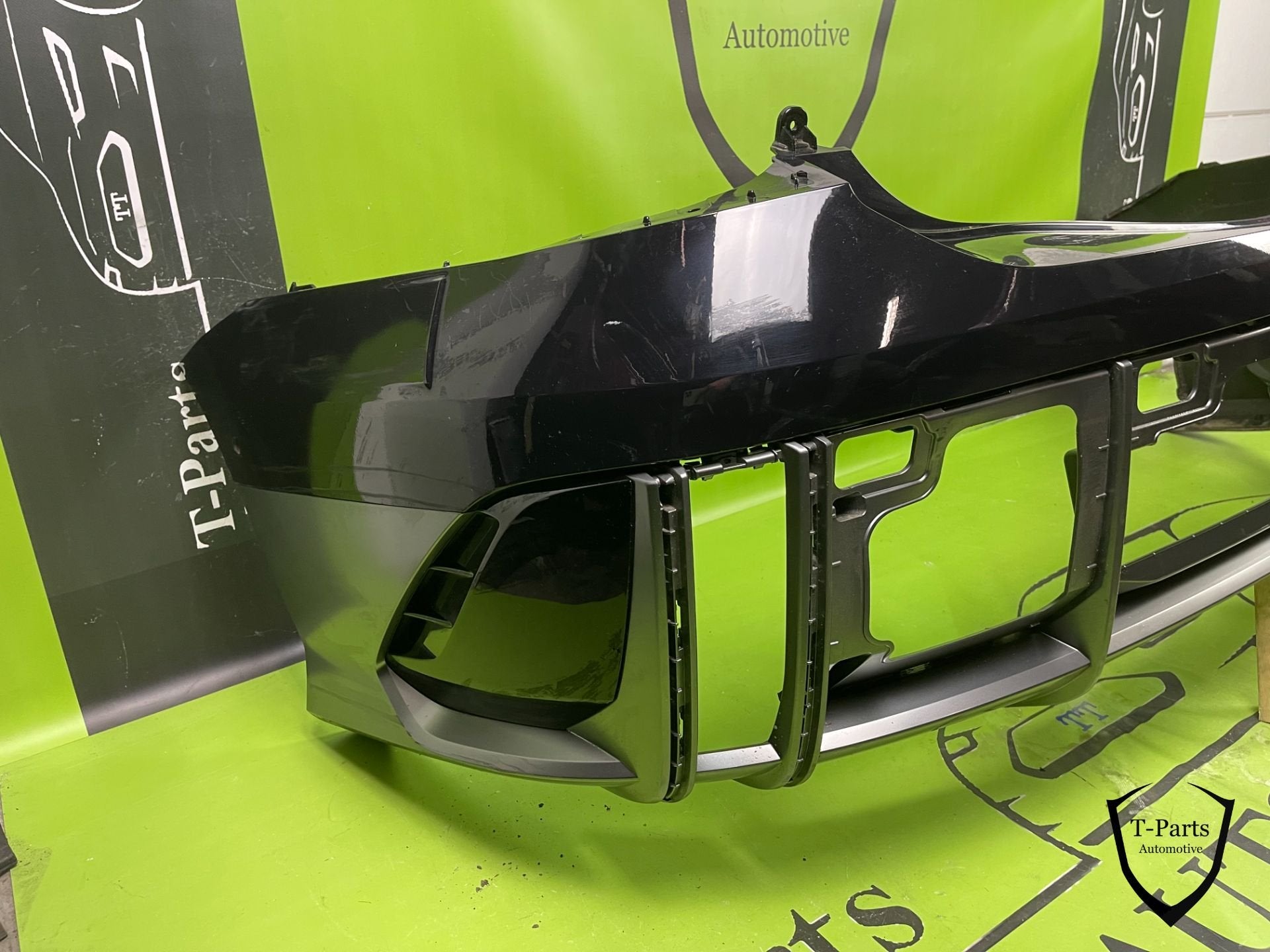 hyundai ioniq 6 achterbumper bumper, Gebruikt, Heolleung-ro 12
06797  Seoul, Ophalen of Verzenden, Info@hyundai.com