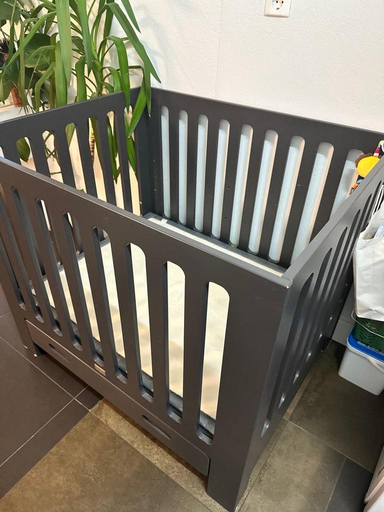 Baby box, weinig gebruikt, Ophalen, Zo goed als nieuw, Lade