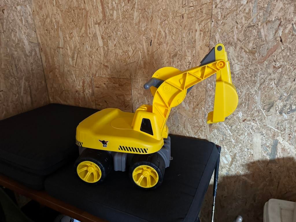 Big graafmachine om op te zitten, Ophalen, Zo goed als nieuw