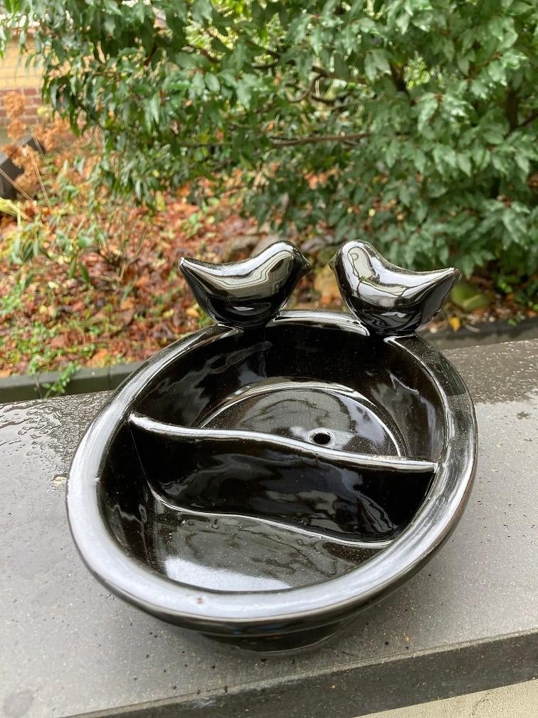 VOEDER DRINKSCHAAL KERAMIEK OVAAL ZWART, Tuin en Terras, Vogelhuisjes en Vogelbaden, -, -, Nieuw, Ophalen of Verzenden