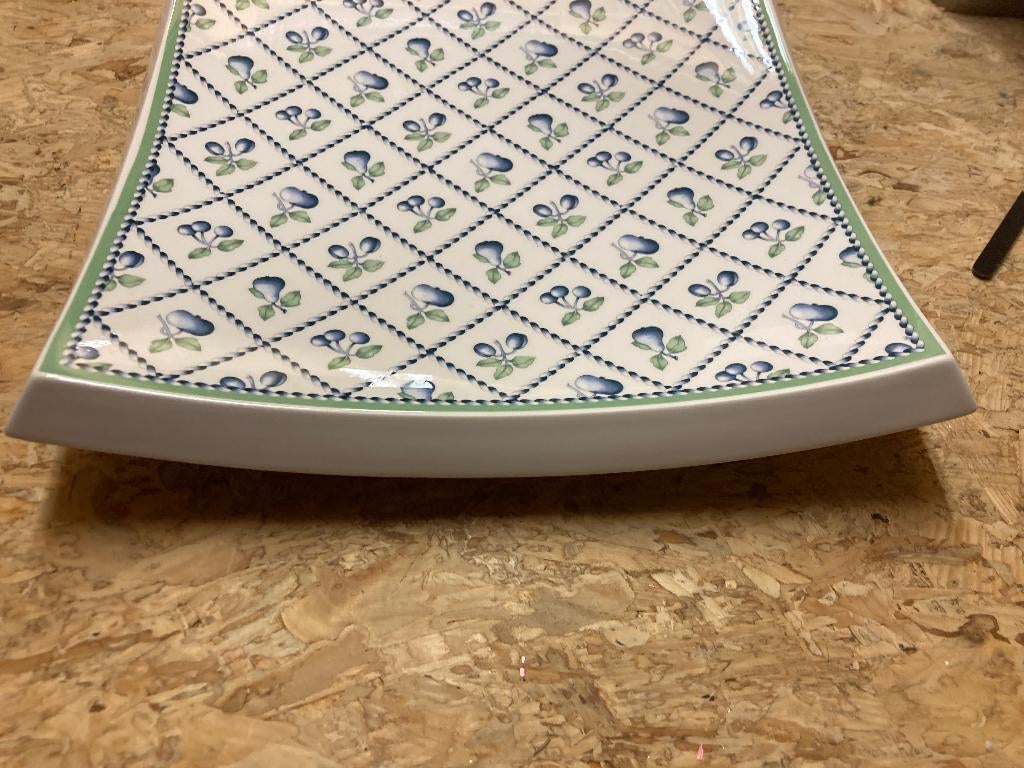 fruitschaal/ presenteer schaal Villeroy&Boch., Porselein of Keramiek, Schaal, Vierkant, Ophalen of Verzenden