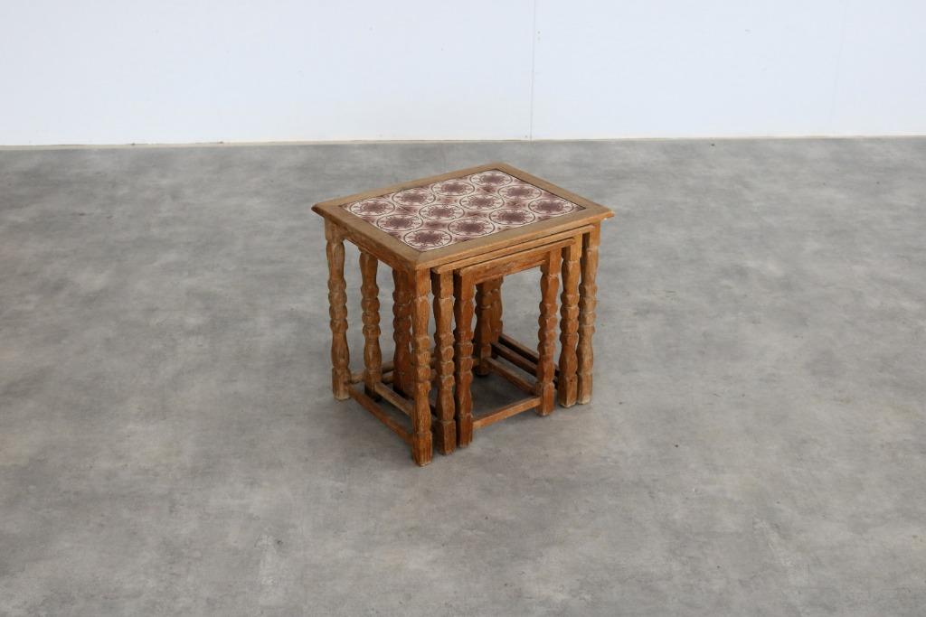 brutalist bijzettafels | nesting tables | jaren 60 | Deens, Minder dan 55 cm, Gebruikt, ., Ophalen of Verzenden