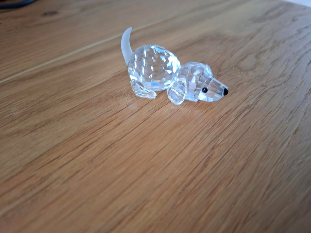 Swarovski spelende Beagle, Verzamelen, Swarovski, Ophalen of Verzenden, Zo goed als nieuw, Figuurtje