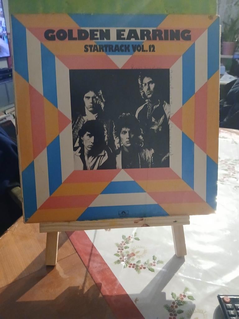 Golden Earring plaat Startrack Vol. 12 Vinyl, Ophalen of Verzenden, Zo goed als nieuw, 12 inch, Overige genres