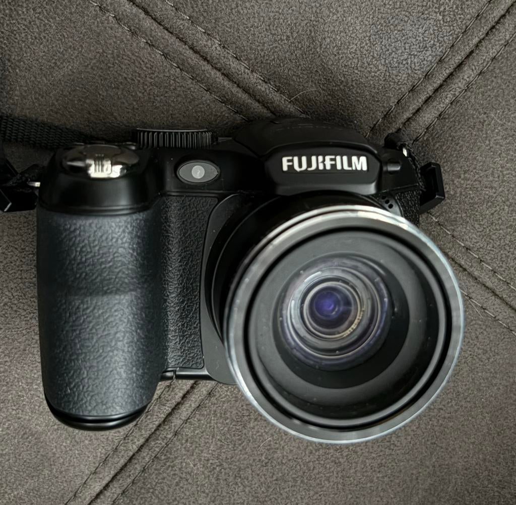 Fujifilm finepix s2980, Ophalen, Zo goed als nieuw, Fuji, 8 keer of meer