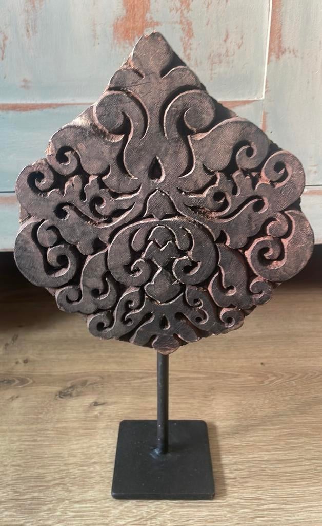 Prachtige batik stempel op standaard India, Ophalen of Verzenden