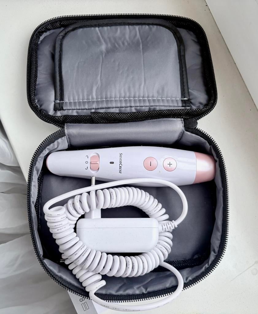 Pedicure set ongebruikt, Ophalen, Zo goed als nieuw, Roze