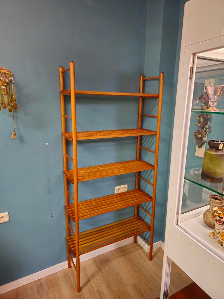 Vintage Lutjens Stokkenkast Wandkast Wandrek Boekenkast