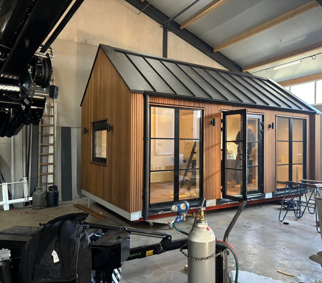 Volwaardig bijgebouw, tuinkantoor, buitenverblijf, chalet,, 3 ramen of meer, Nieuw, Ophalen of Verzenden, Solidechalet.nl