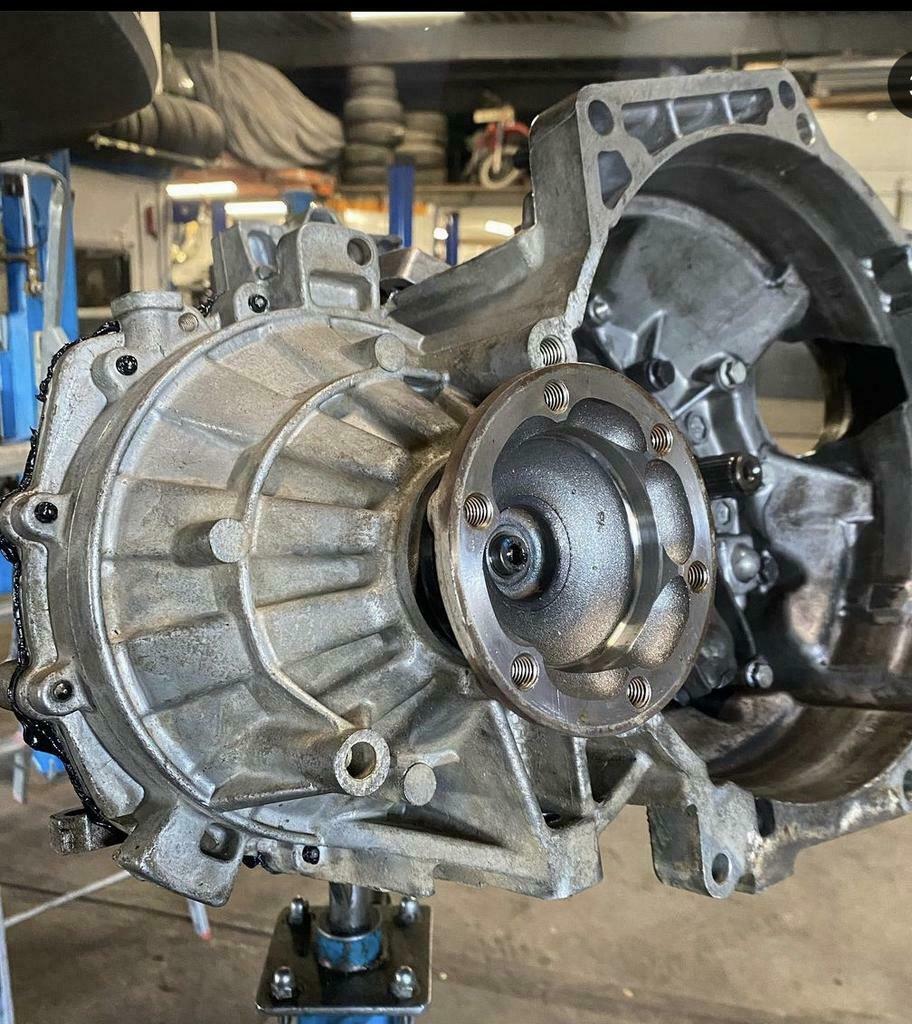Foto 12 van Autobedrijf Reparatie Onderhoud Apk