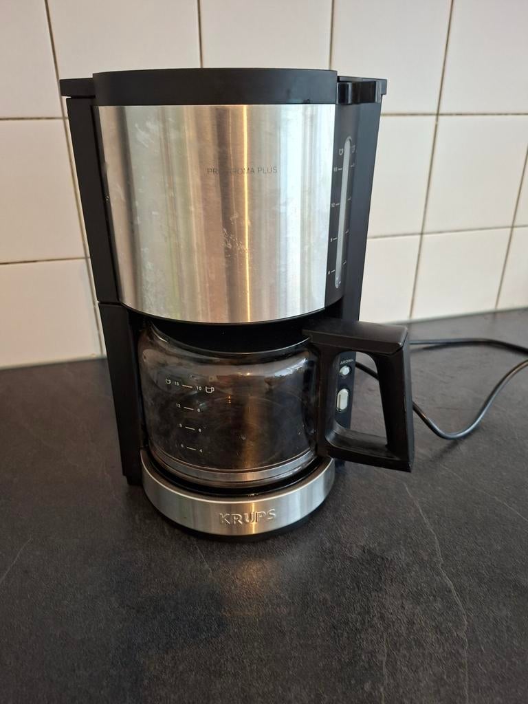 Koffiezetapparaat - Goed werkend!, Ophalen, Afneembaar waterreservoir, Gebruikt, Koffiemachine