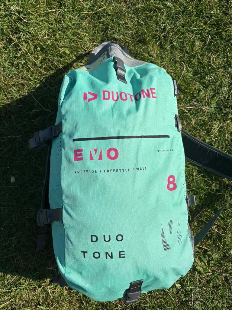 DUOTONE 2025 KITES & F-One Bandit 2022, Watersport en Boten, Kitesurfen, Zo goed als nieuw, Kite, 9 m², Twintip, Ophalen of Verzenden
