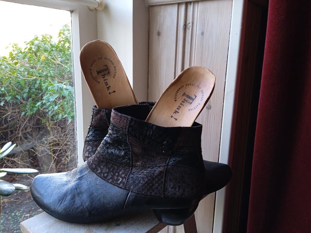 Think ! schoenen ~ laarsjes hak THINK ! ~ maat 40 1/2 zwart, Zwart, Think!, Lage of Enkellaarzen, Ophalen of Verzenden