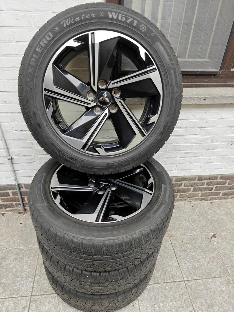 Originele Mitsubishi Outlander, ASX, eclipse cross winterset, Auto-onderdelen, Banden en Velgen, Ophalen, 18 inch, Banden en Velgen