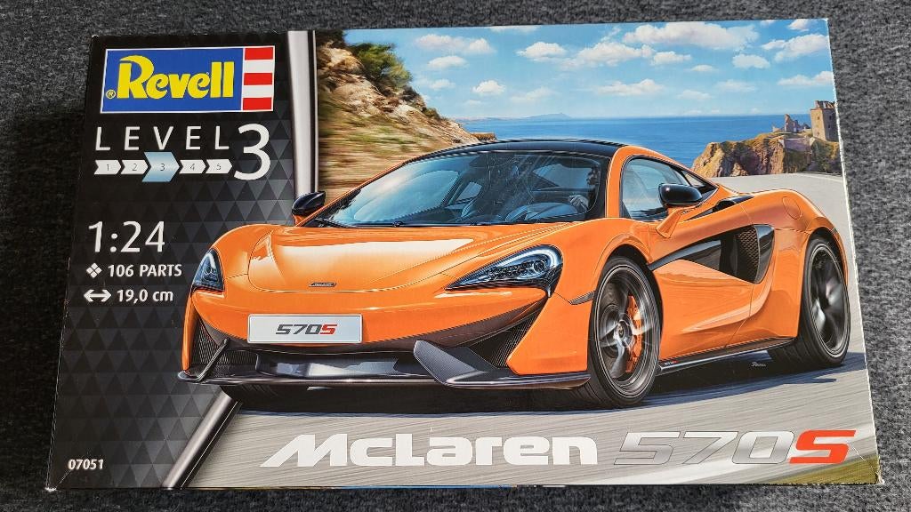 McLaren 570S van Revell, Auto, Revell, Groter dan 1:32, Nieuw