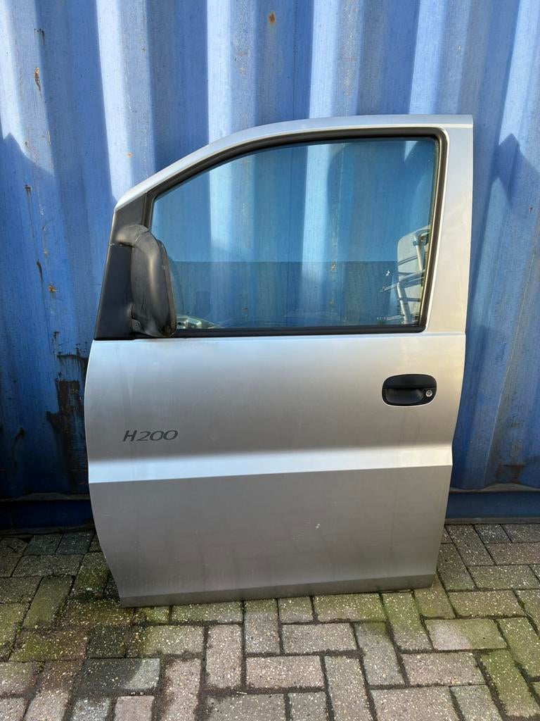 Hyundai H200 en Mitsubishi L400 deuren, Auto-onderdelen, Carrosserie en Plaatwerk, Deur, Hyundai, Links, Rechts, Gebruikt, Ophalen