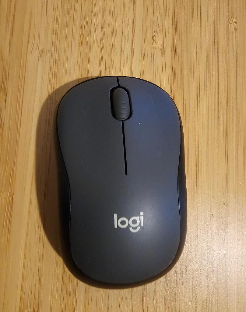 Logitech muis M220 ZONDER USB-Ontvanger, Ophalen, Zo goed als nieuw